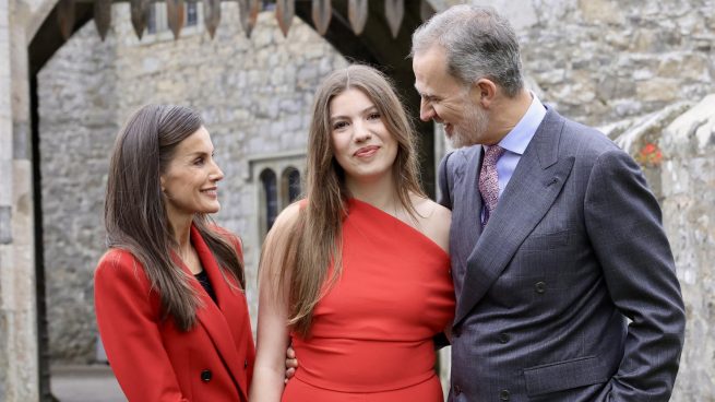 La Familia Real en la graduación de la infanta Sofía. (Foto: Gtres)