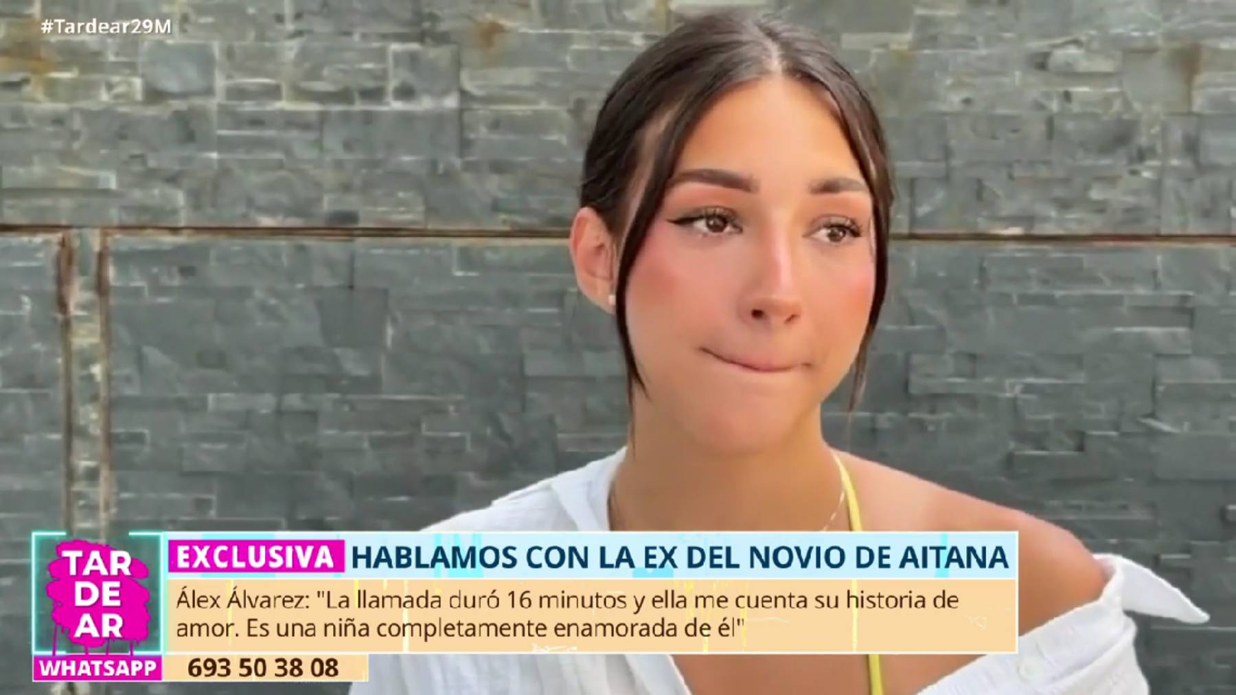 La ex novia de Plex en 'TardeAR'. (Foto: Telecinco)