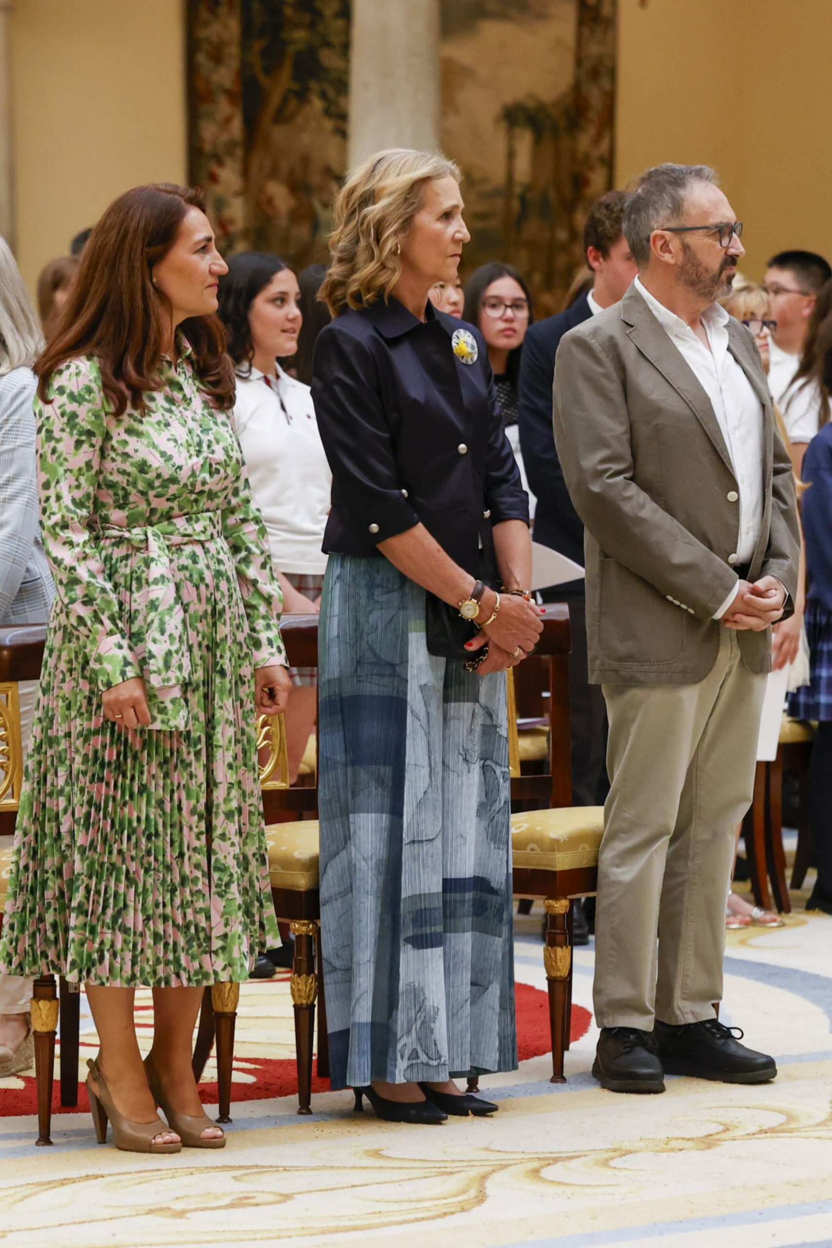 La infanta Elena en la entrega de unos premios. (Foto: Gtres)