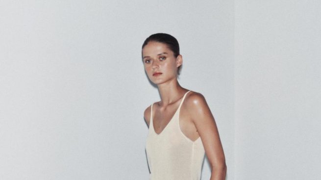 Parece de lujo pero es de Zara: la falda de lino que pega con todo y es perfecta para cualquier ocasión