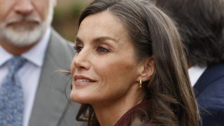 La Reina Letizia en un acto oficial. (Foto: Gtres)
