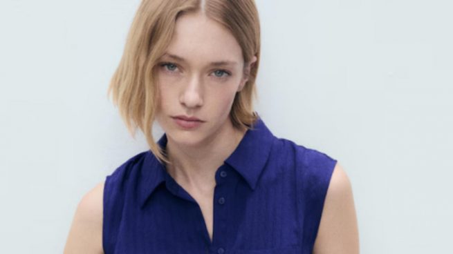 Mango lo vuelve a hacer: este vestido camisero es elegante, favorecedor y no para de agotarse