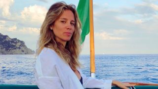 Alejandra Silva disfrutando del mar. (Redes Sociales)