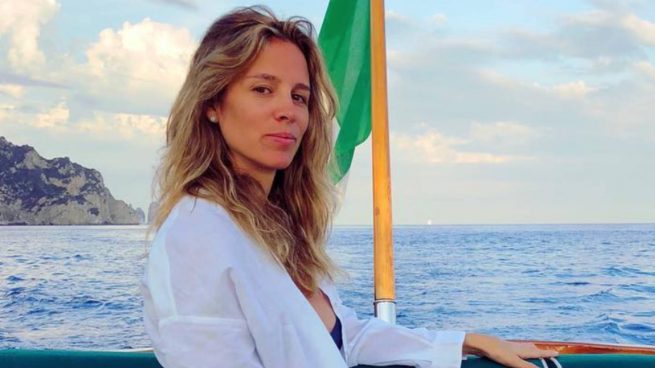 Alejandra Silva disfrutando del mar. (Redes Sociales)