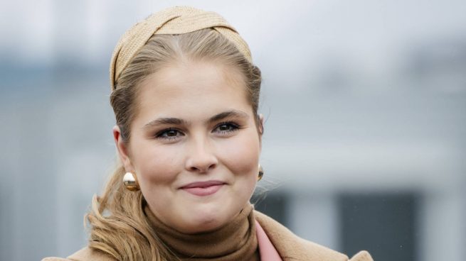 Amalia de Holanda en un acto oficial. (Foto: Gtres)