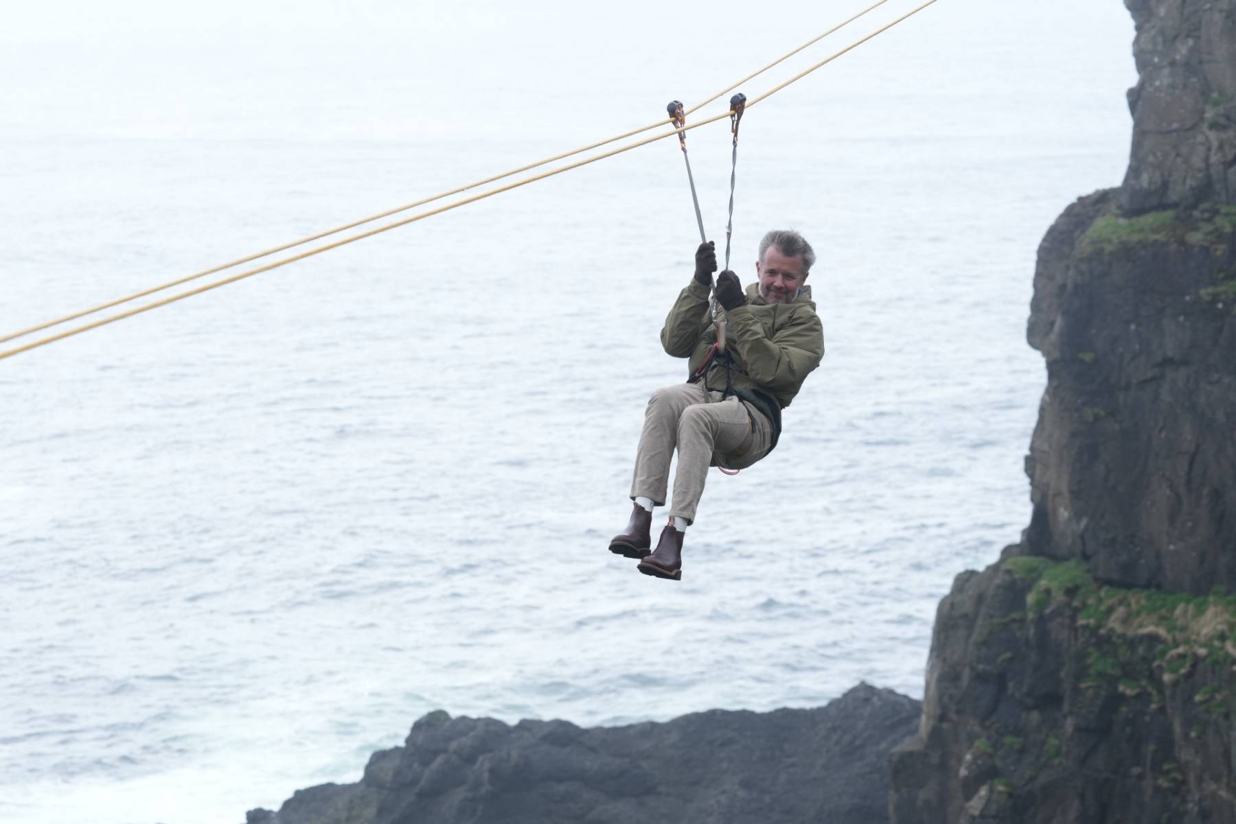 El rey Federico de Dinamarca en las Islas Feroe. (Foto: Gtres)