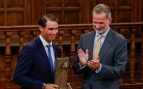 El Rey Felipe VI y Rafa Nadal en un acto oficial. (Foto: Gtres)