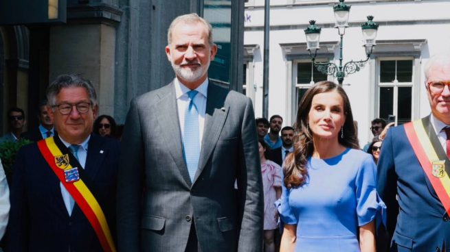Los Reyes Felipe y Letizia en un acto en Brujas. (Foto: Casa de S.M. el Rey)