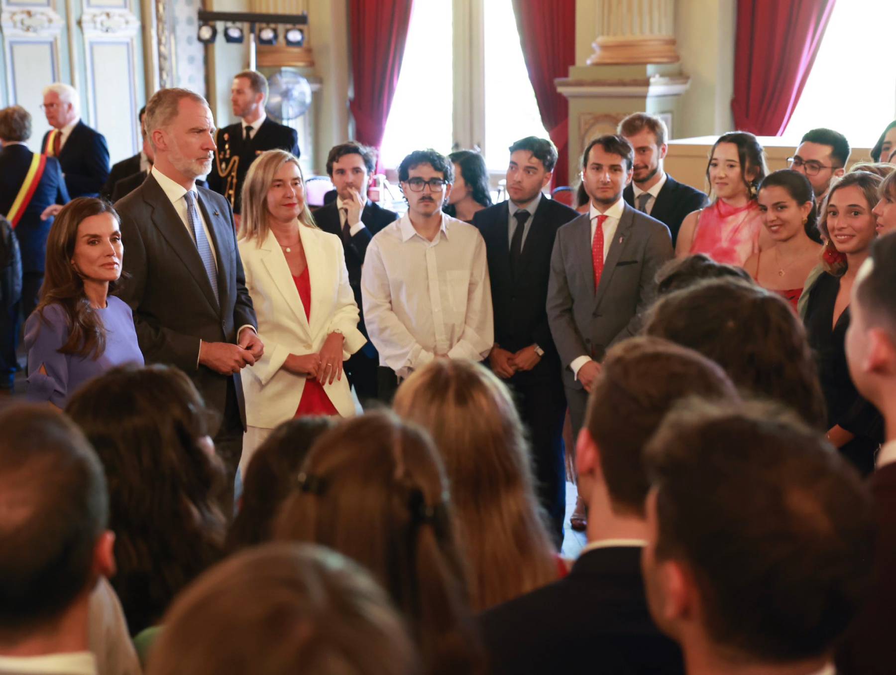 Los Reyes Felipe y Letizia en un acto en Brujas. (Foto: Casa de S.M. el Rey)
