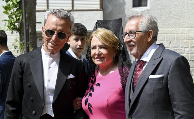 José Ortega Cano, Carmen Ortega Cano y Aniceto. (Foto: Gtres)