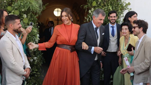 Raquel Revuelta en la boda de su hija. (Foto: Gtres)