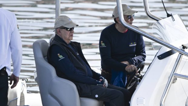 Juan Carlos I navegando. (Foto: Gtres)