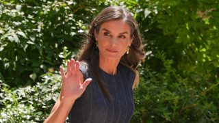 La Reina Letizia en el aniversario del Monasterio de Montserrat. (Foto: Gtres)