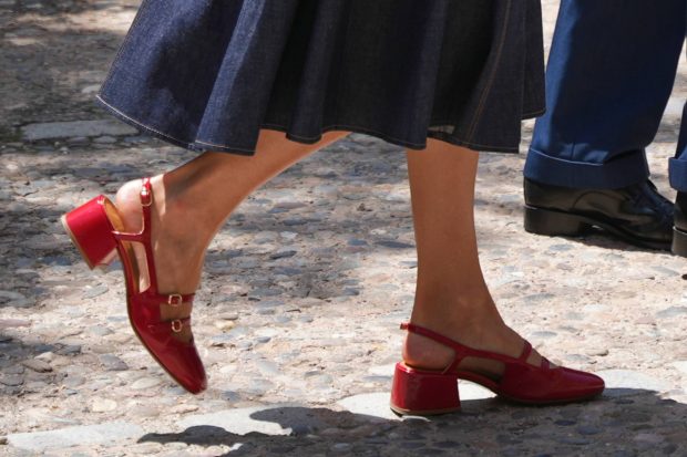 Reina Letizia, vestido letizia, letizia barcelona, rey felipe
