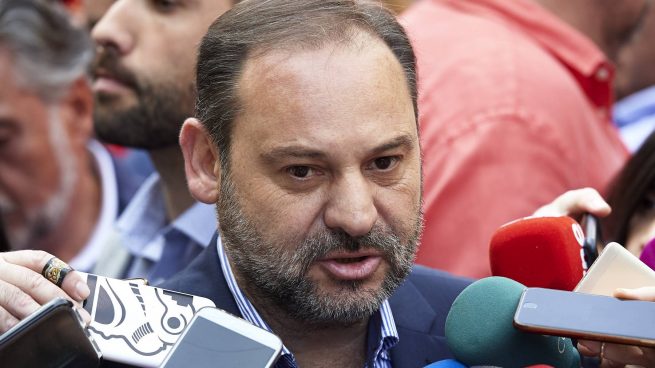 José Luis Ábalos en Madrid. (Foto: Gtres)