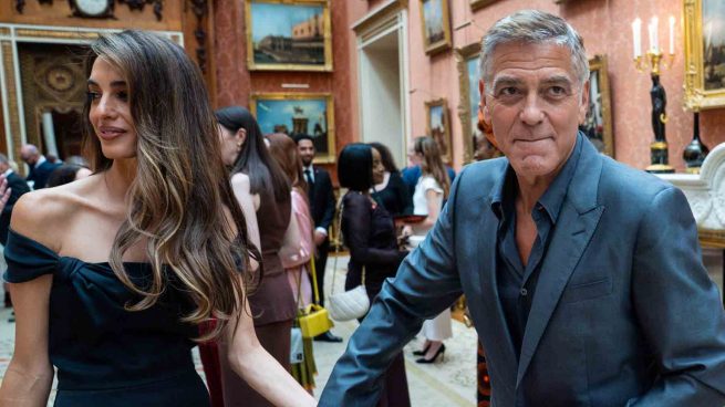 Rey Carlos III, Clooney