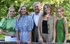 La familia real de Holanda en un posado oficial. (Foto: Gtres)