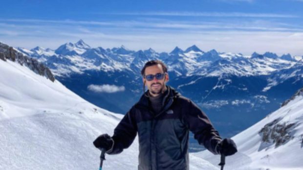Mirko de Sajonia-Coburgo esquiando. (Foto: Instagram)