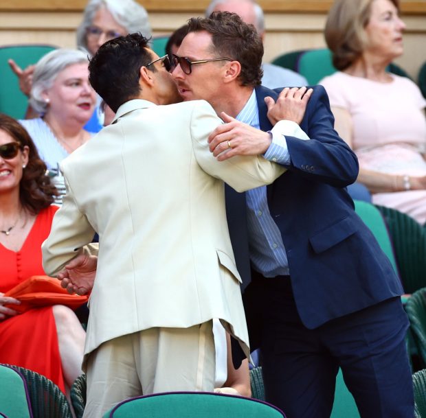 Benedict Cumberbatch y Rami Malek se encuentran en Wimbledon. (FOTO: GTRES)