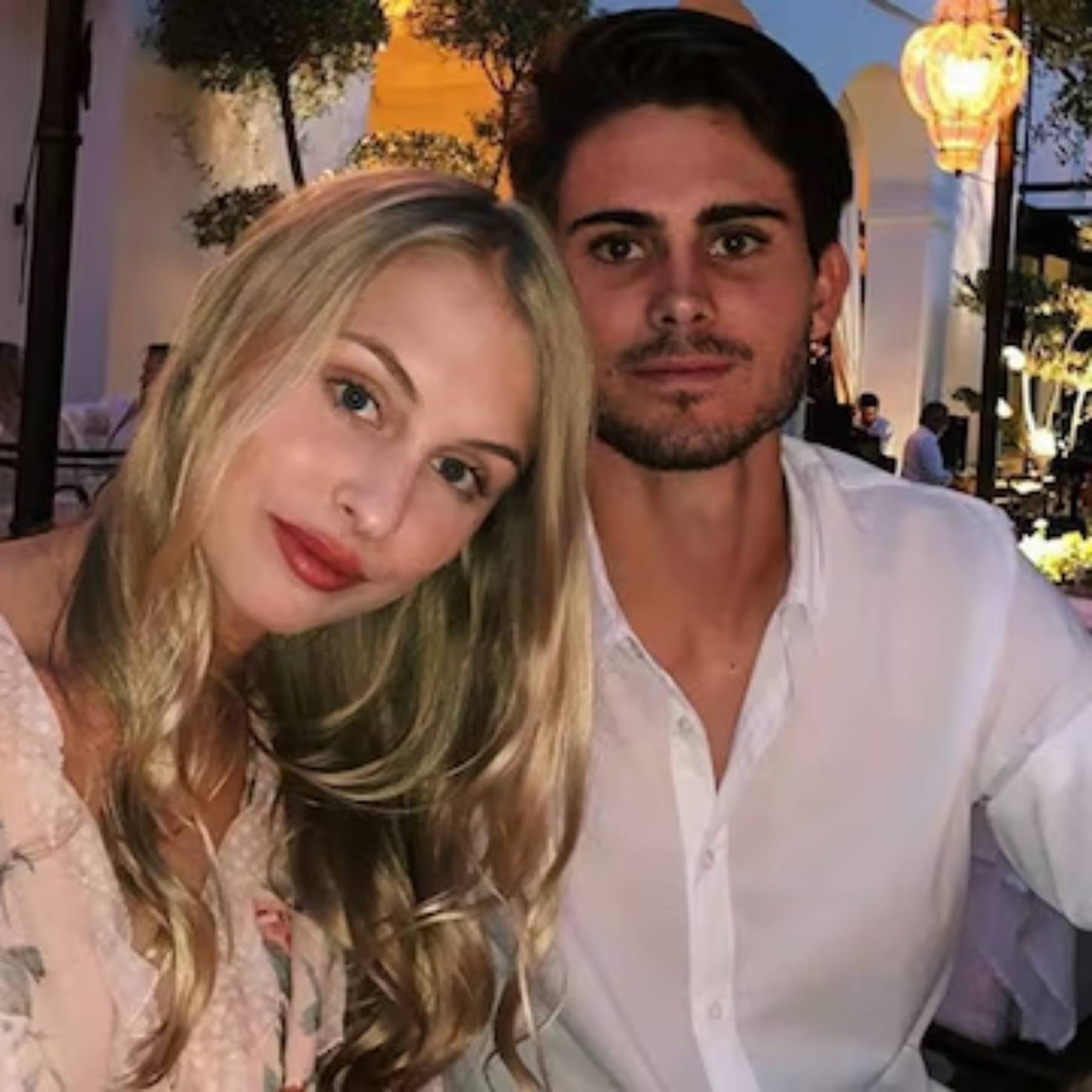 Julie Steen y Michael Iglesias durante unas vacaciones. (Foto: RRSS)