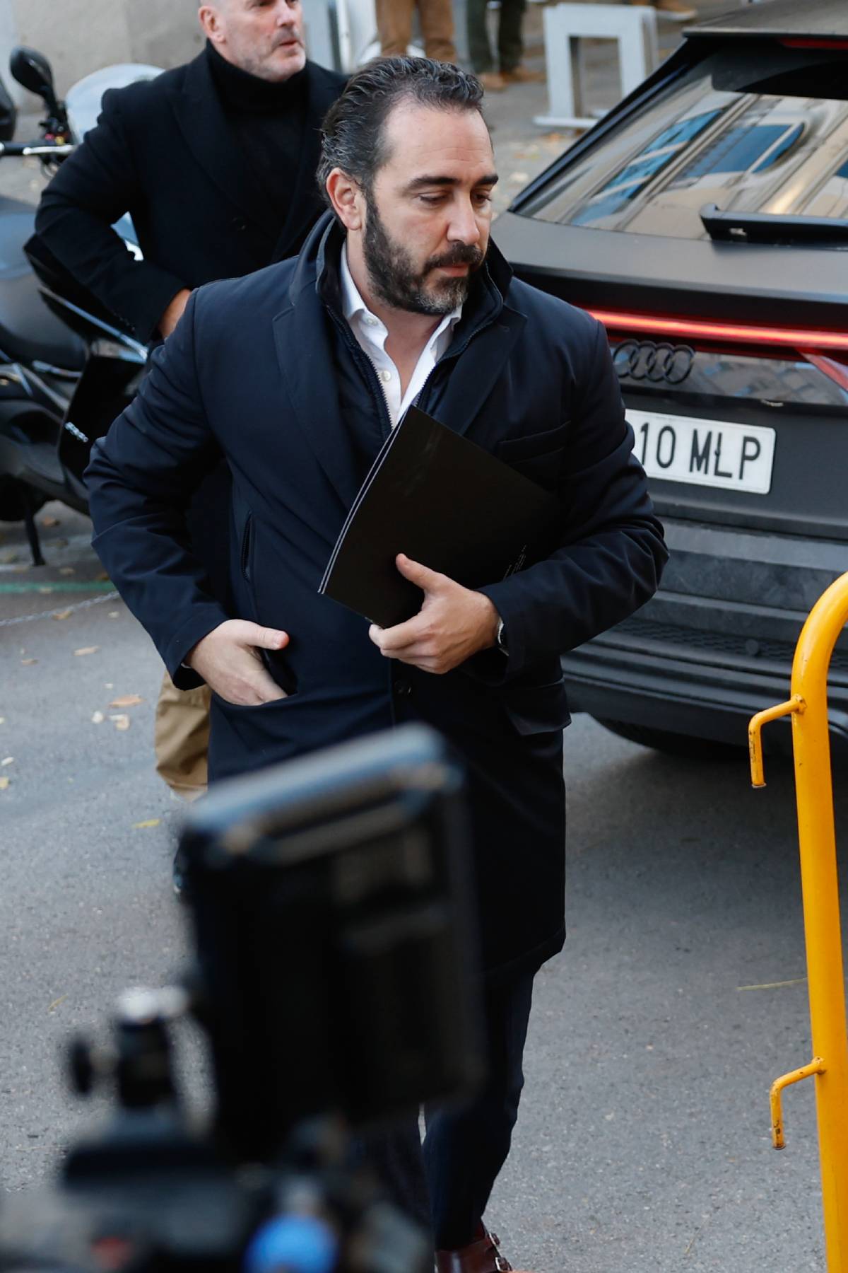 Víctor de Aldama llegando al juzgado. (Gtres)