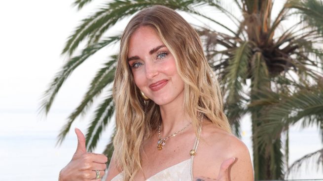 Chiara Ferragni, con el rostro impecable y un glow envidiable. (Gtres)