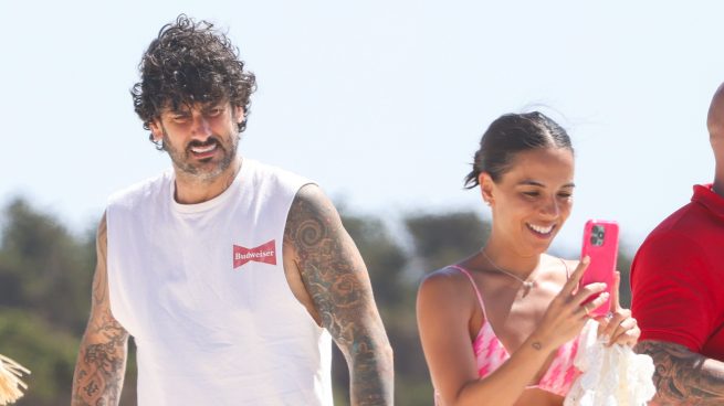 Melendi y Julia Nakamatsu. (FOTOS: GTRES)