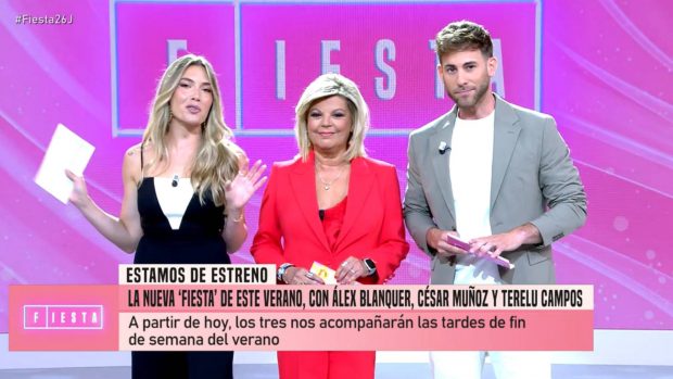 Álex Blanquer, Terelu Campos y César Muñoz. (Foto: Telecinco) 
