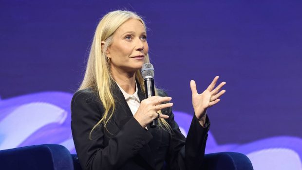 Gwyneth Paltrow dando un speech. (Foto: Gtres)