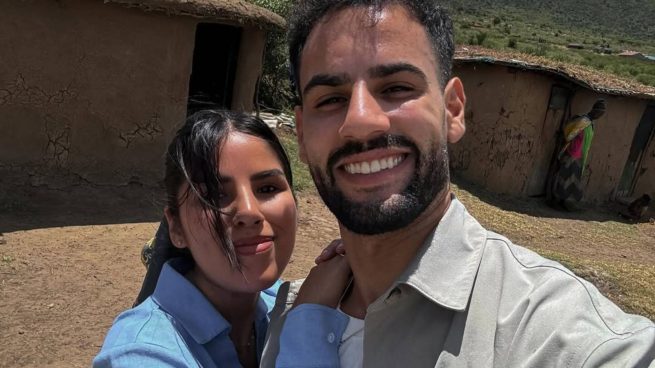 Isa Pantoja y Asraf Beno en un viaje. (Foto: RRSS)