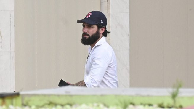 Jota Peleteiro, fuera de juego tras enterarse en directo del fichaje de Jessica Bueno por ‘SV’