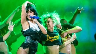 Aitana actuando en ‘La Velada V’. (Foto: Gtres)