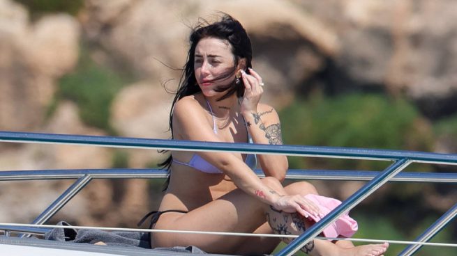 Nicki Nicole en Ibiza. (Foto: Gtres)