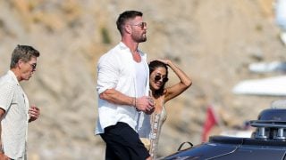 Chris Hemsworth celebra su cumpleaños en Ibiza. (Foto: Gtres)
