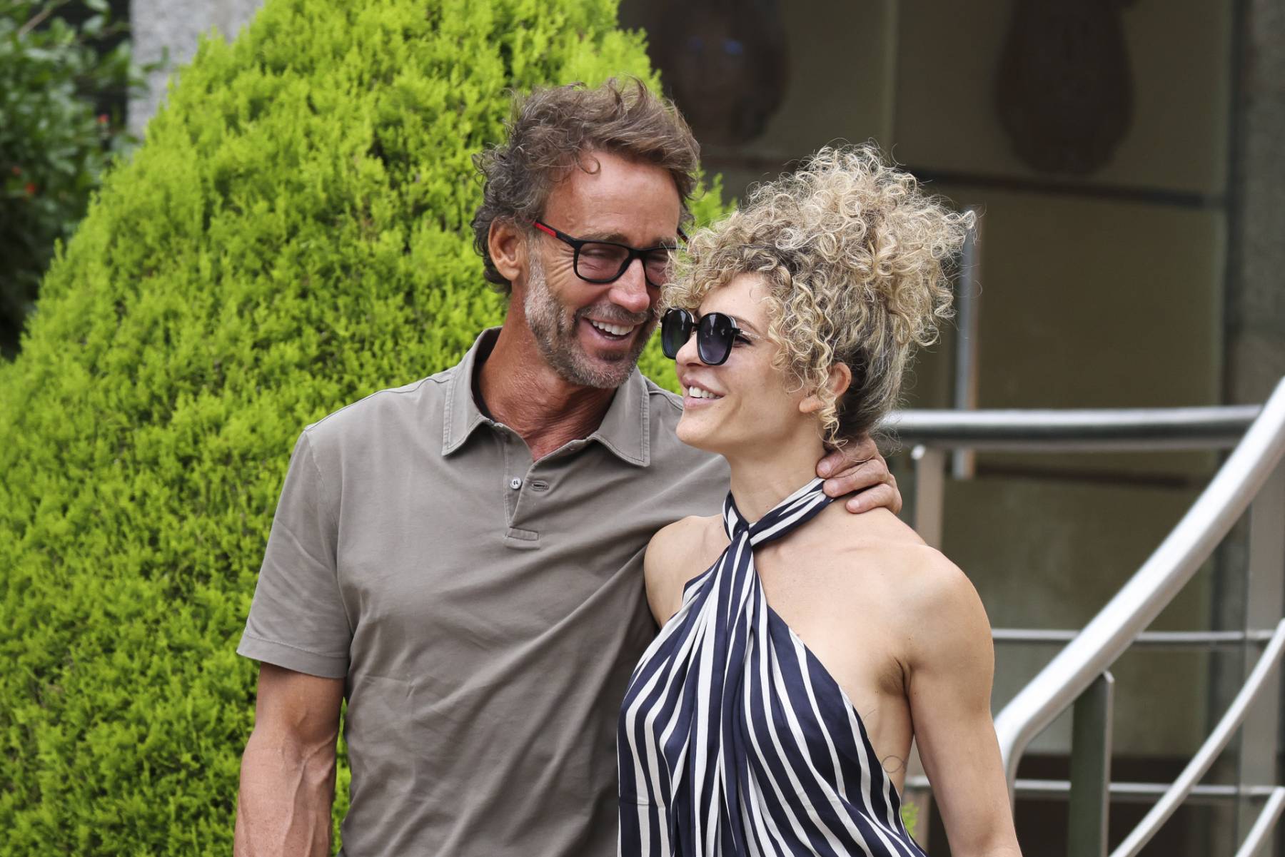 Álvaro Muñoz Escassi y Sheila Casas en Madrid. (Foto: Gtres)
