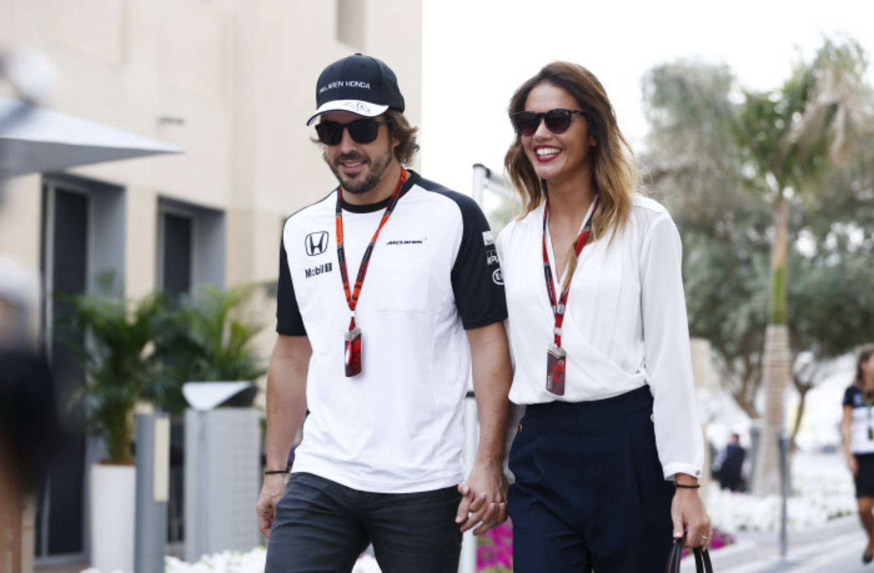 Lara Álvarez y Fernando Alonso. (Foto: Gtres)