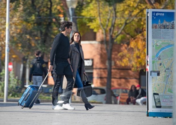 Andrés Velencoso y Lara Álvarez. (Foto: Gtres)