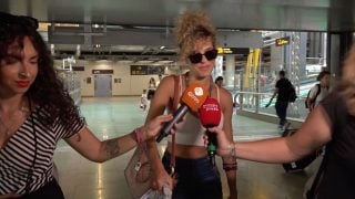 Sheila Casas en el aeropuerto. (Foto: Gtres)