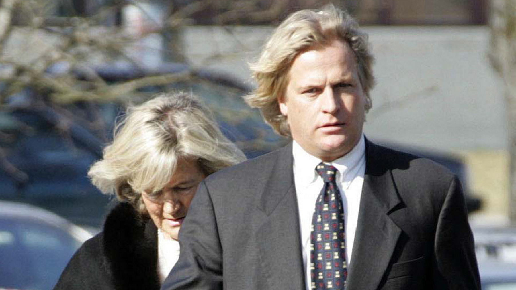 Morten Borg sale del ostracismo en medio del juicio a su hijo Marius