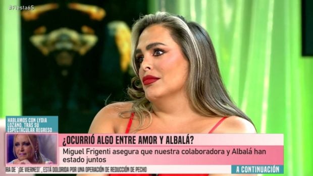 Amor Romeira en el plató de 'Fiesta'. (Foto: Telecinco)