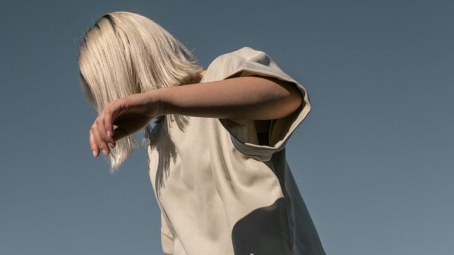El pantalón de Punto Roma que arrasa entre las mujeres de 50: no hace bolsas y sienta como un guante