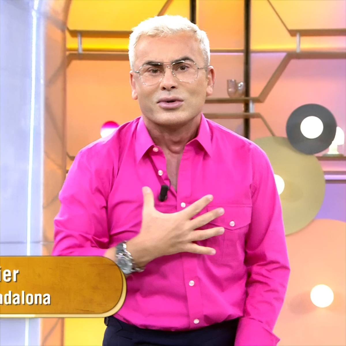 De presentador a trending topic: Jorge Javier reaparece irreconocible y llena X de memes.