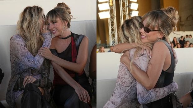 El encuentro entre Ester Expósito y Paris Jackson. (FOTOS: GTRES)