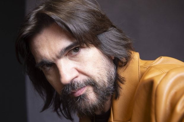 Juanes, madre juanes, juanes instagram