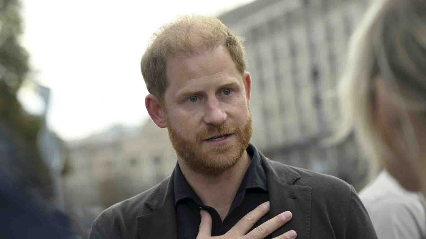 Harry se sincera tras su encuentro con Carlos III: "El año que viene tendré que centrarme en mi padre"