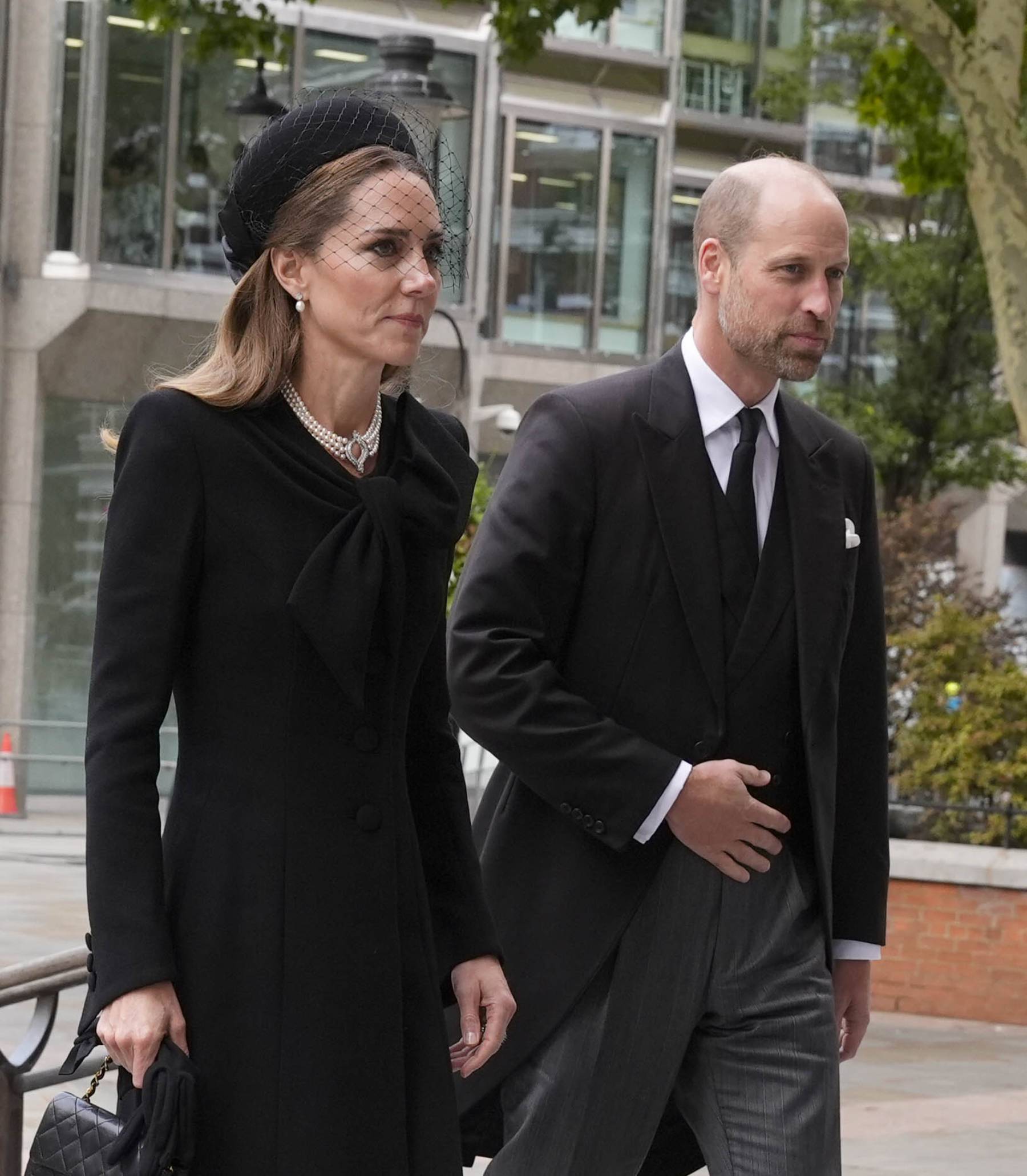 Los príncipes de Gales en el funeral de la duquesa de Kent. (Foto: Gtres)