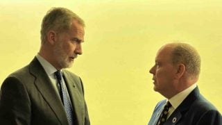 El príncipe Alberto de Mónaco con el Rey Felipe VI. (Foto: Palais Princier)