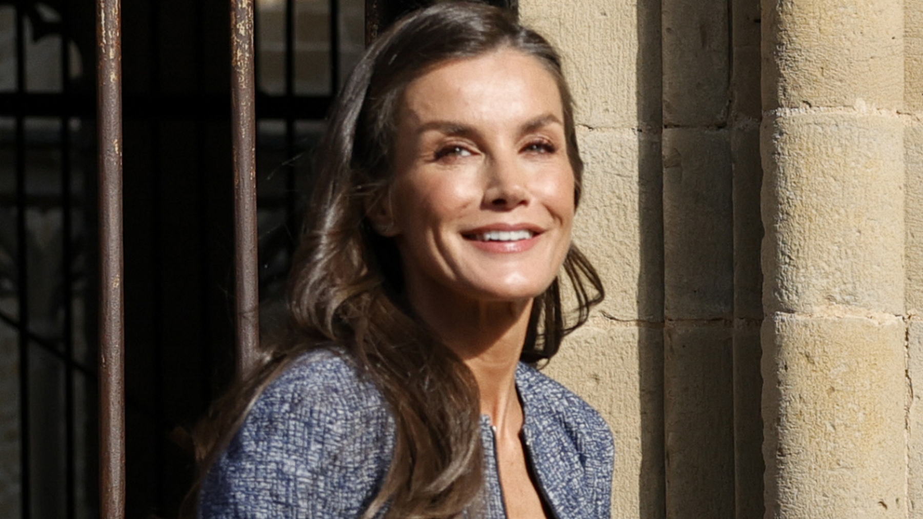 La prenda que ha rescatado la Reina Letizia para brillar durante su visita a Navarra