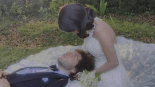 Benny Blanco y Selena Gómez el día de su boda. (Foto: RR.SS.)