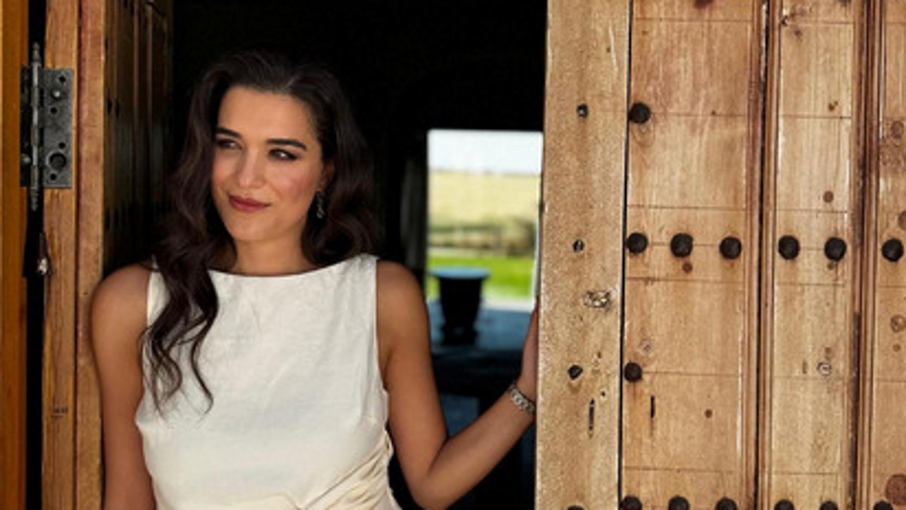 Primeras imágenes de la preboda de Cayetano Martínez de Irujo y Bárbara Mirjan: look y detalles
